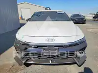 2025 Hyundai Elantra фото