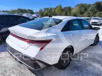 2025 Hyundai Elantra photo