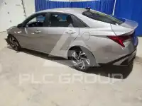2025 Hyundai Elantra photo