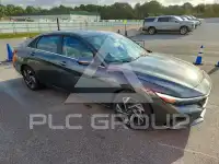 2025 Hyundai Elantra фото
