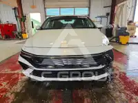 2025 Hyundai Elantra photo