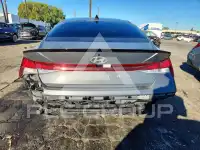 2025 Hyundai Elantra фото