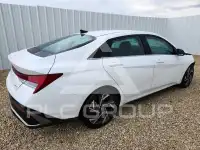2025 Hyundai Elantra фото
