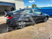 2025 Hyundai Elantra фото