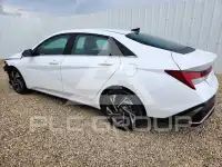 2025 Hyundai Elantra фото