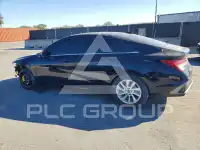 2025 Hyundai Elantra фото