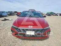 2025 Hyundai Elantra фото