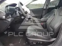 2025 Hyundai Elantra фото