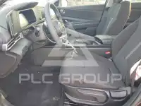 2025 Hyundai Elantra photo