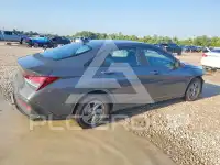2025 Hyundai Elantra photo