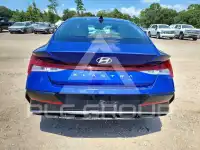 2025 Hyundai Elantra photo