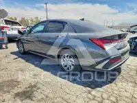 2025 Hyundai Elantra фото