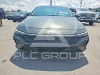 2025 Hyundai Elantra photo