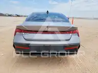 2025 Hyundai Elantra фото