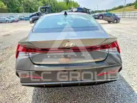 2025 Hyundai Elantra фото