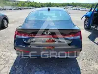 2025 Hyundai Elantra фото