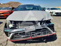 2025 Hyundai Elantra фото