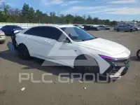 2025 Hyundai Elantra photo