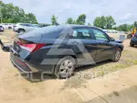 2025 Hyundai Elantra фото