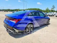 2025 Hyundai Elantra photo