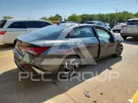 2025 Hyundai Elantra фото
