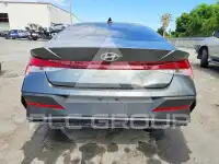 2025 Hyundai Elantra фото