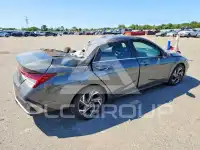 2025 Hyundai Elantra photo