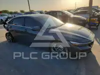 2025 Hyundai Elantra фото