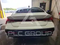 2025 Hyundai Elantra фото