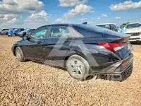 2025 Hyundai Elantra фото