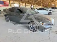 2025 Hyundai Elantra фото