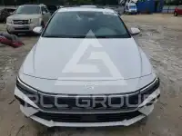 2025 Hyundai Elantra фото