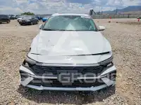 2025 Hyundai Elantra фото