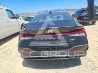 2025 Hyundai Elantra фото