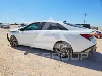 2025 Hyundai Elantra фото