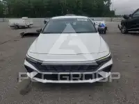 2025 Hyundai Elantra фото