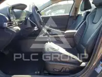 2025 Hyundai Elantra фото