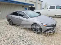 2025 Hyundai Elantra фото