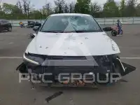 2025 Hyundai Elantra photo