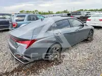 2025 Hyundai Elantra фото