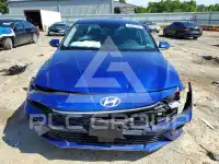 2025 Hyundai Elantra photo