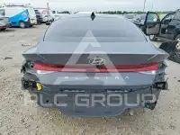 2025 Hyundai Elantra фото