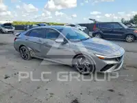 2025 Hyundai Elantra фото