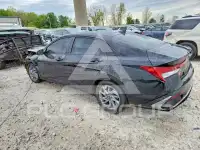 2025 Hyundai Elantra photo