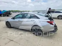 2025 Hyundai Elantra фото