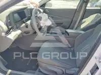2025 Hyundai Elantra фото
