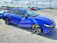 2025 Hyundai Elantra фото