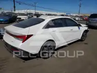 2025 Hyundai Elantra photo