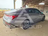 2025 Hyundai Elantra фото