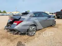 2025 Hyundai Elantra фото